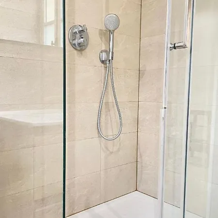 Apartment Pergo Paris