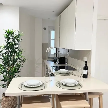 Pergo Apartment Paris