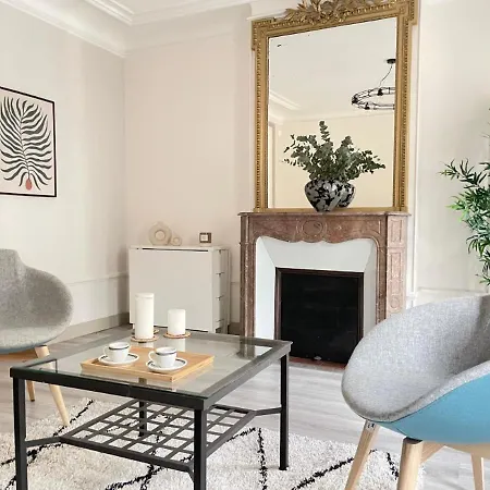 Pergo Διαμέρισμα *