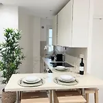 Pergo Apartament Paryż